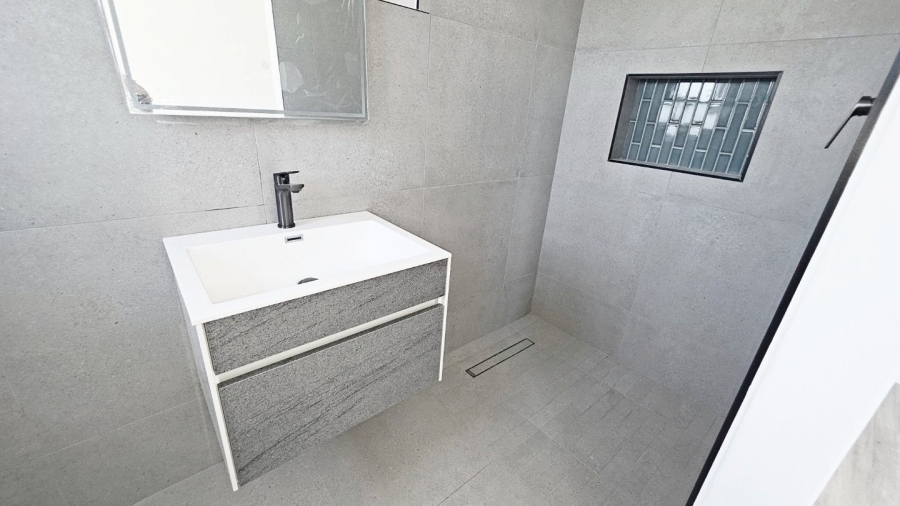 4 Bedroom Property for Sale in Sandown Western Cape